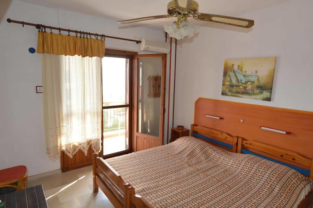 Studios Oasis Apartment *