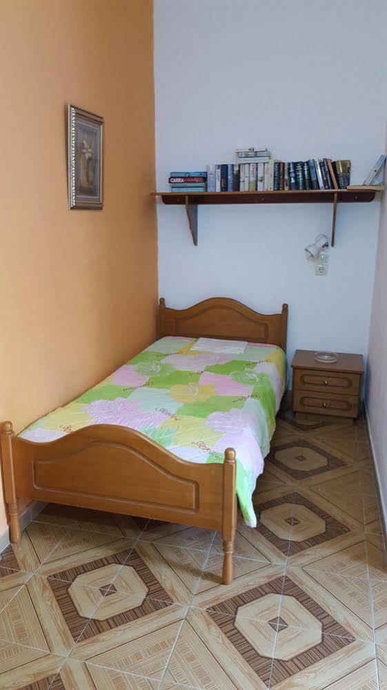 Dionysia Apartment *