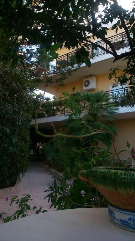 Okeanis II Aparthotel Kato Daratso