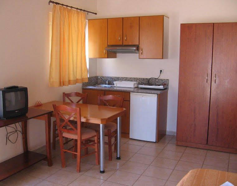 Aparthotel Okeanis II 2*
