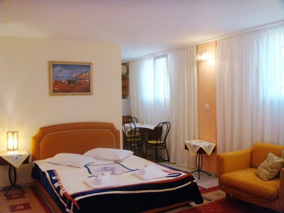 Bonne Nuit Guest house