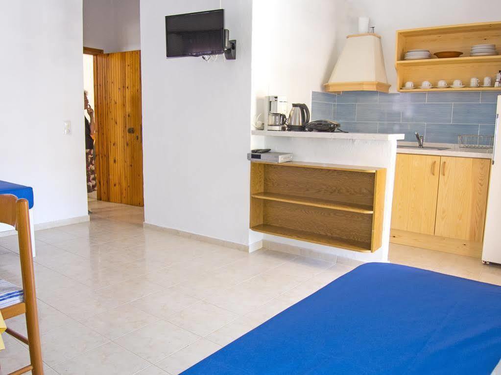 Zorbas Hotel & Apartments *