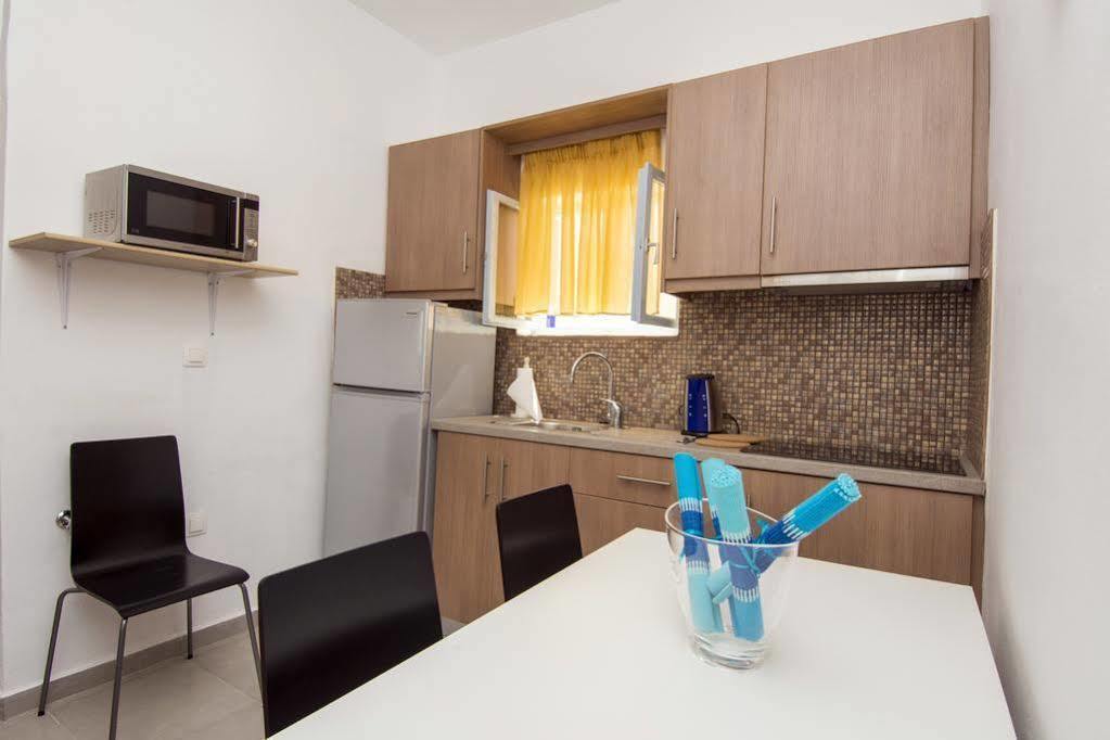 Folia Fira (Santorini)
