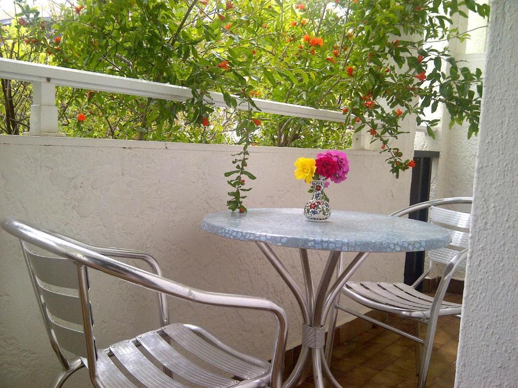 Thalassa Apartment *