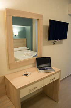 Alarzo Apartment