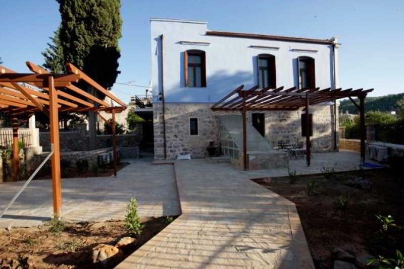 Traditional Ianthe 3* Vessa