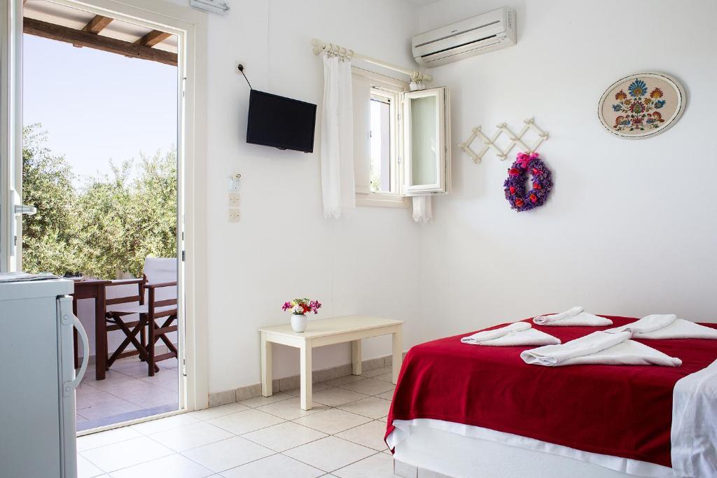 Marili Apartment Parasporos