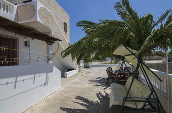 Margarita Apartment Perissa (Santorini)