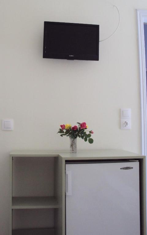 Yasemi Guest house *