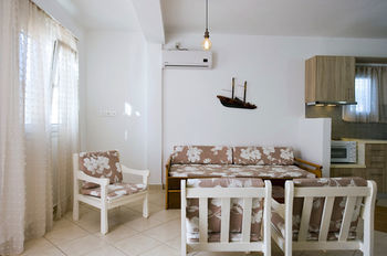 Apartment Tsakanos Adamantas (Milos)