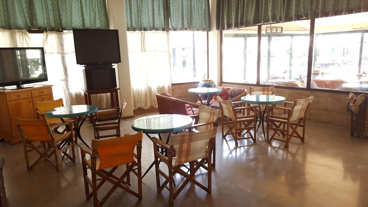 Maronika Hotel 2*