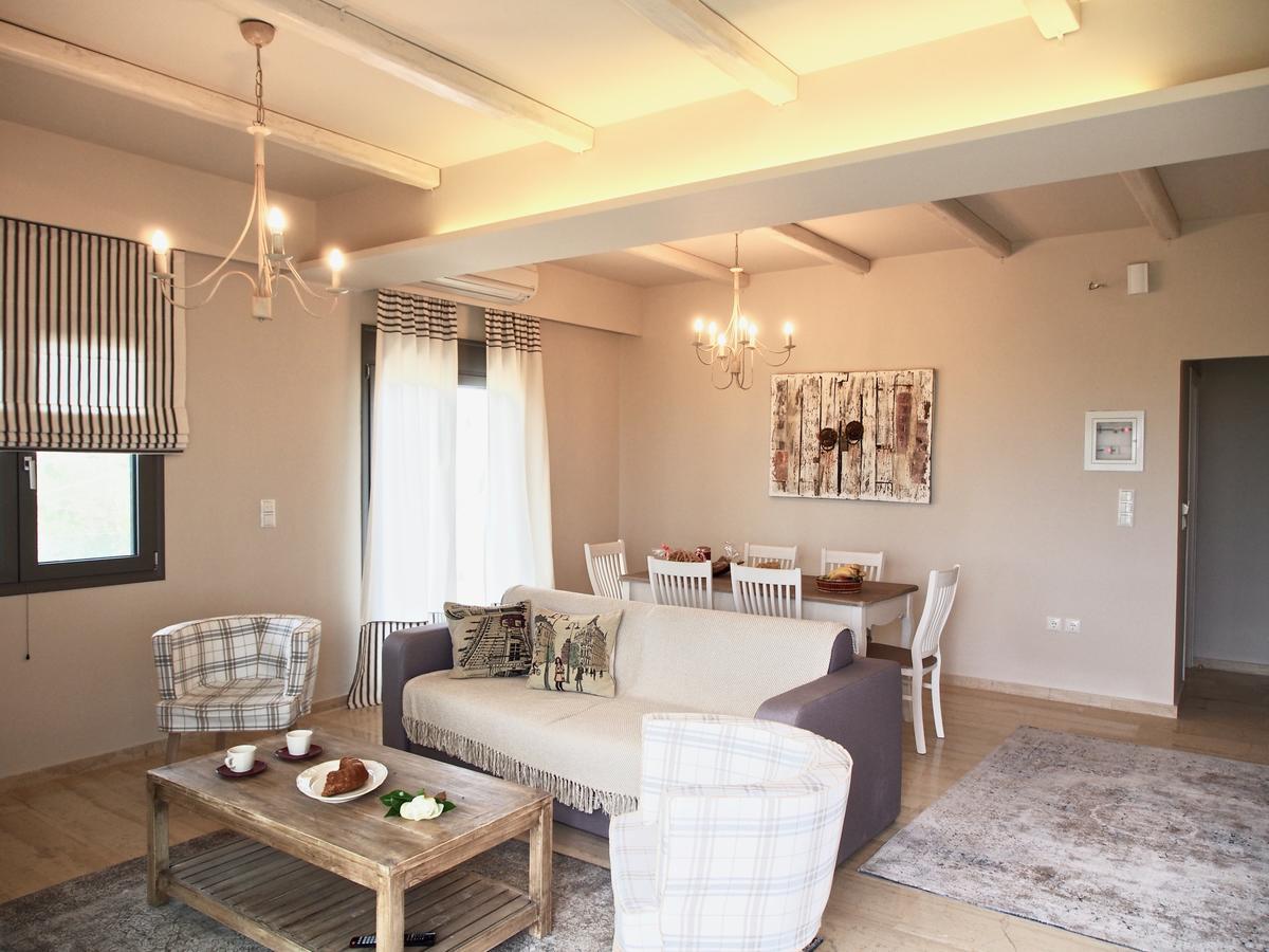 Lena Mare Aparthotel *