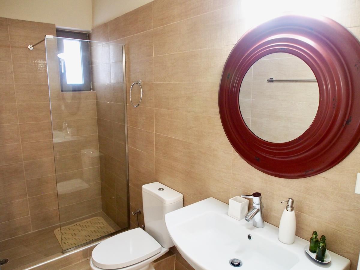 Lena Mare Aparthotel