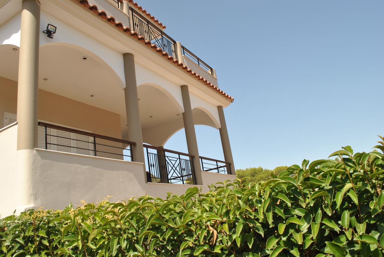 Angelina's 3* Palaia Fokaia