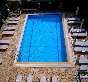 Aparthotel Petros Studios Poros (Kefalonia)