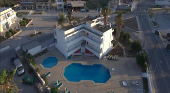 Antonis 2*