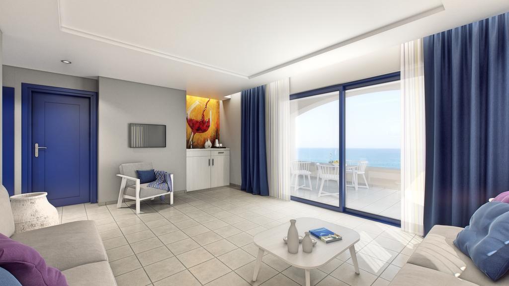 Castello Village 4*