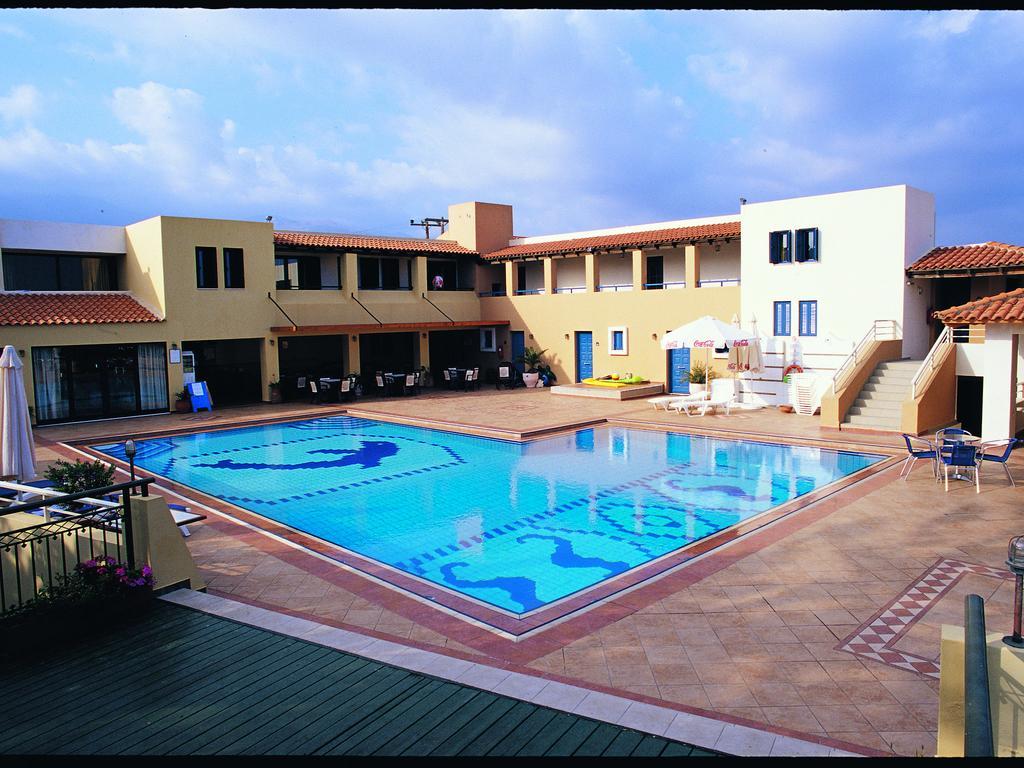 Castello Village Hotel