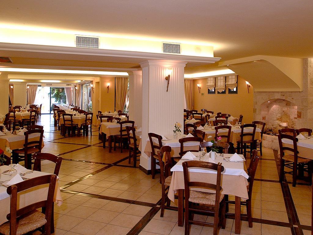 Hotel Castello Village Sissi (Crete)