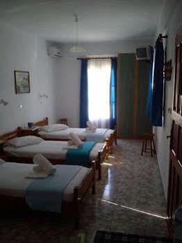 Marinas Apartment Perissa (Santorini)