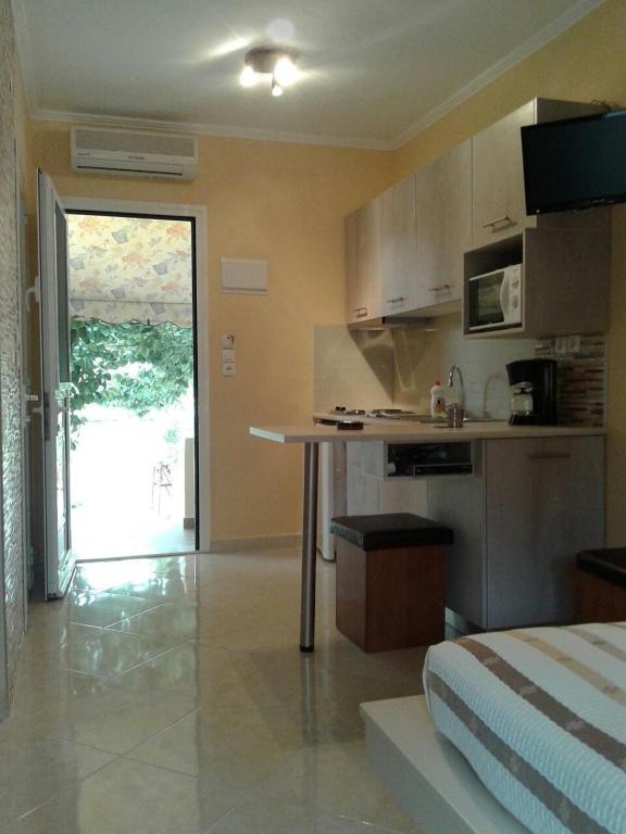 Irida Apartment *