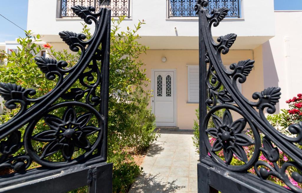 Golden Star Apartment Makrygialos
