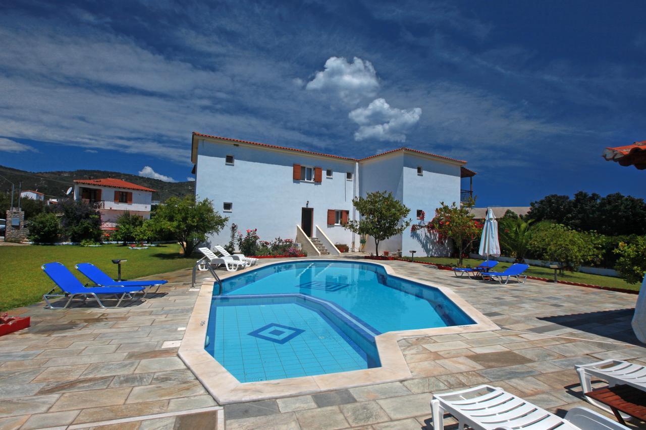 Aparthotel Pavlos Maria 3*