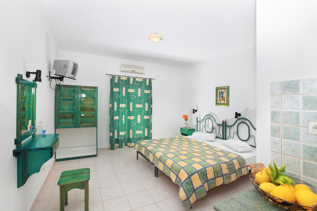 Pavlos Maria Aparthotel Skiathos Town
