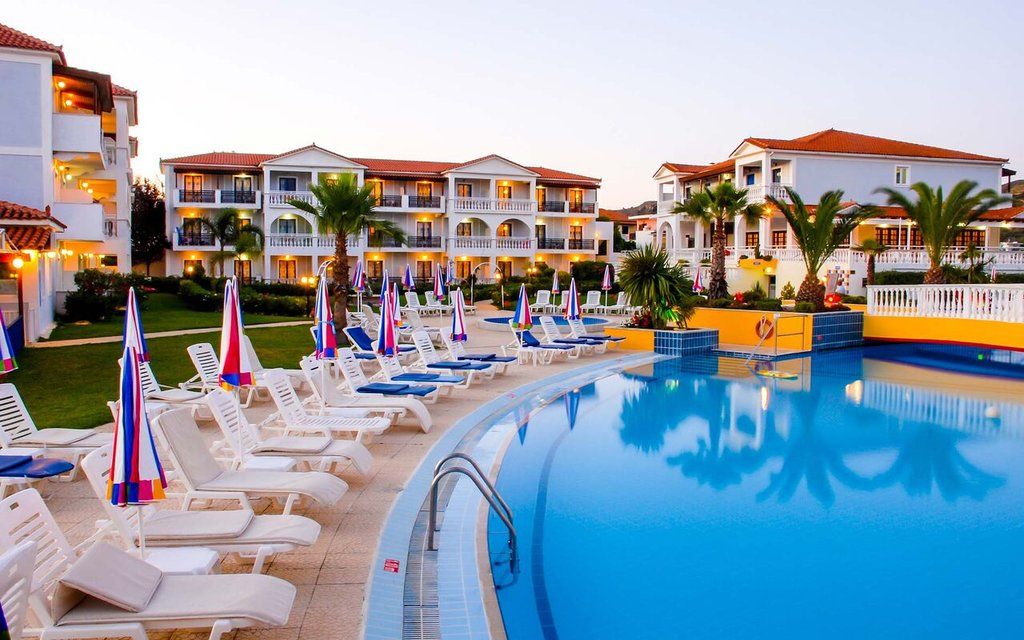 Hotel Exotica & By Zante Plaza 4*