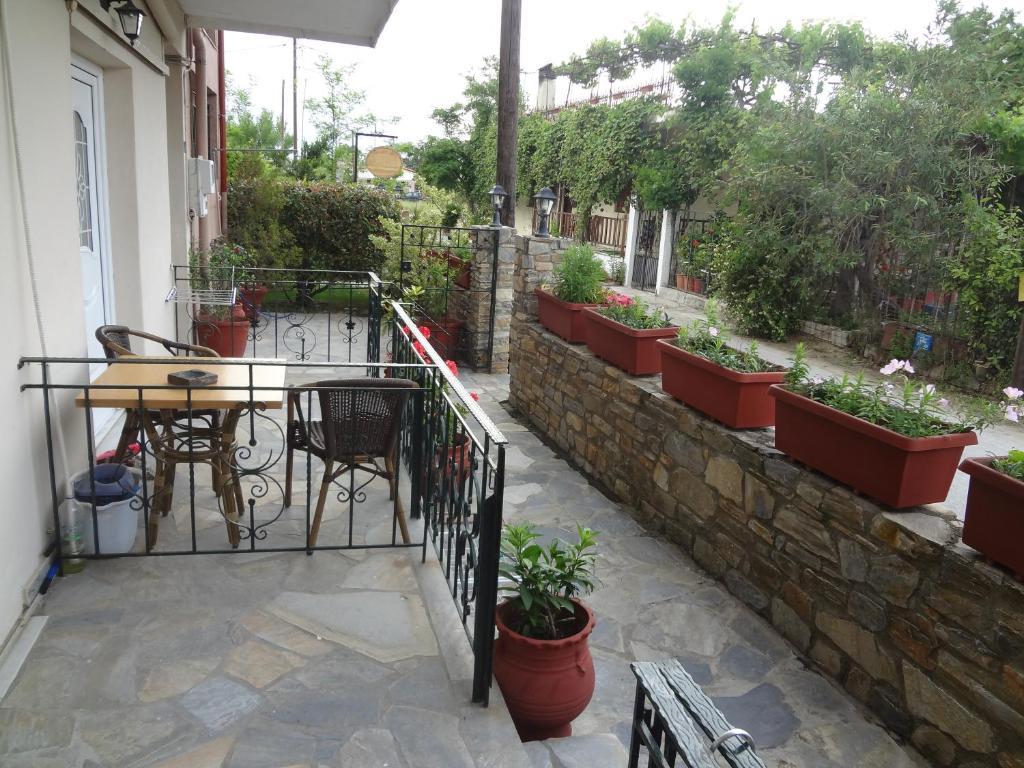 Nostos 3*