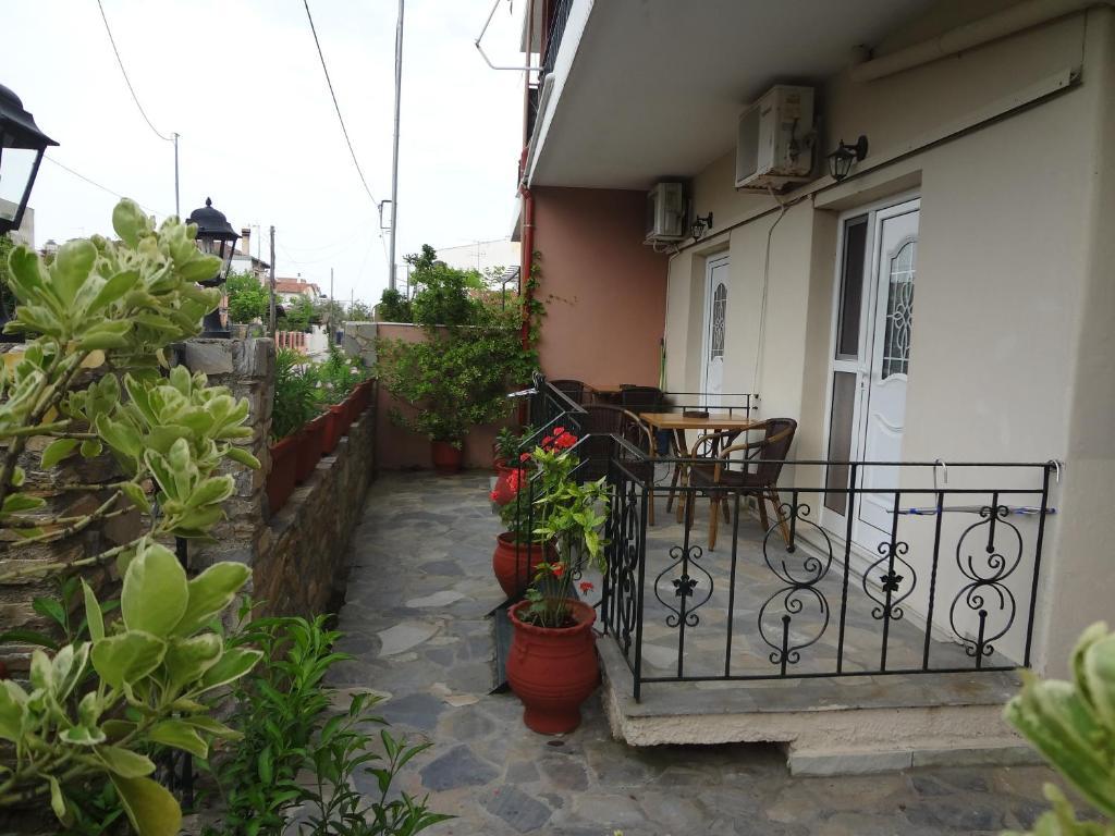 Nostos 3* Nea Mesagkala