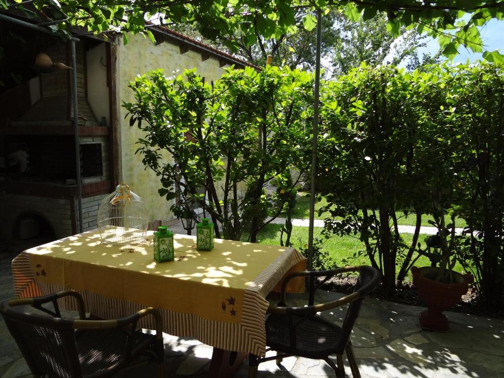 Aparthotel Nostos Nea Mesagkala