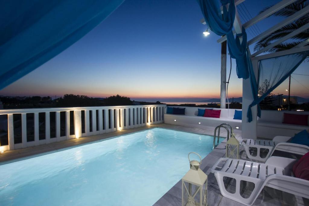 Dibellee Mykonos Studios 3* Glastros (Mykonos)