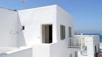 Naxos Oceamo Guest house