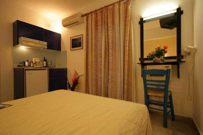 Sunny Hotel
