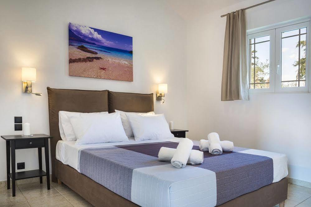 Hotel Cypress Garden Mousata