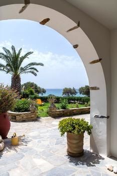 Byzantio Beach & Wellness Aparthotel 2*