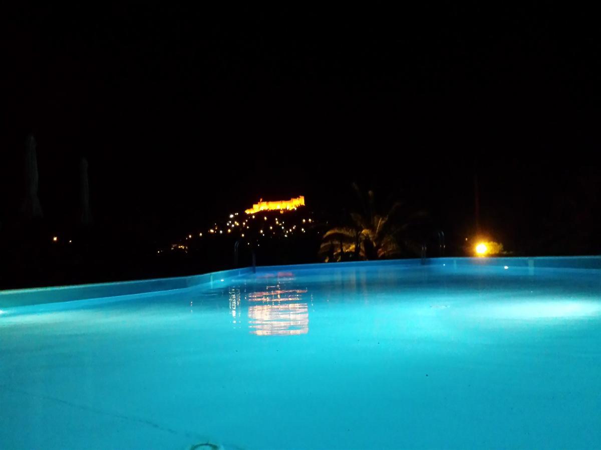 Moongarden Aparthotel