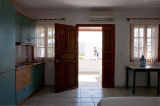 Arokaries Apartment Adamantas (Milos)