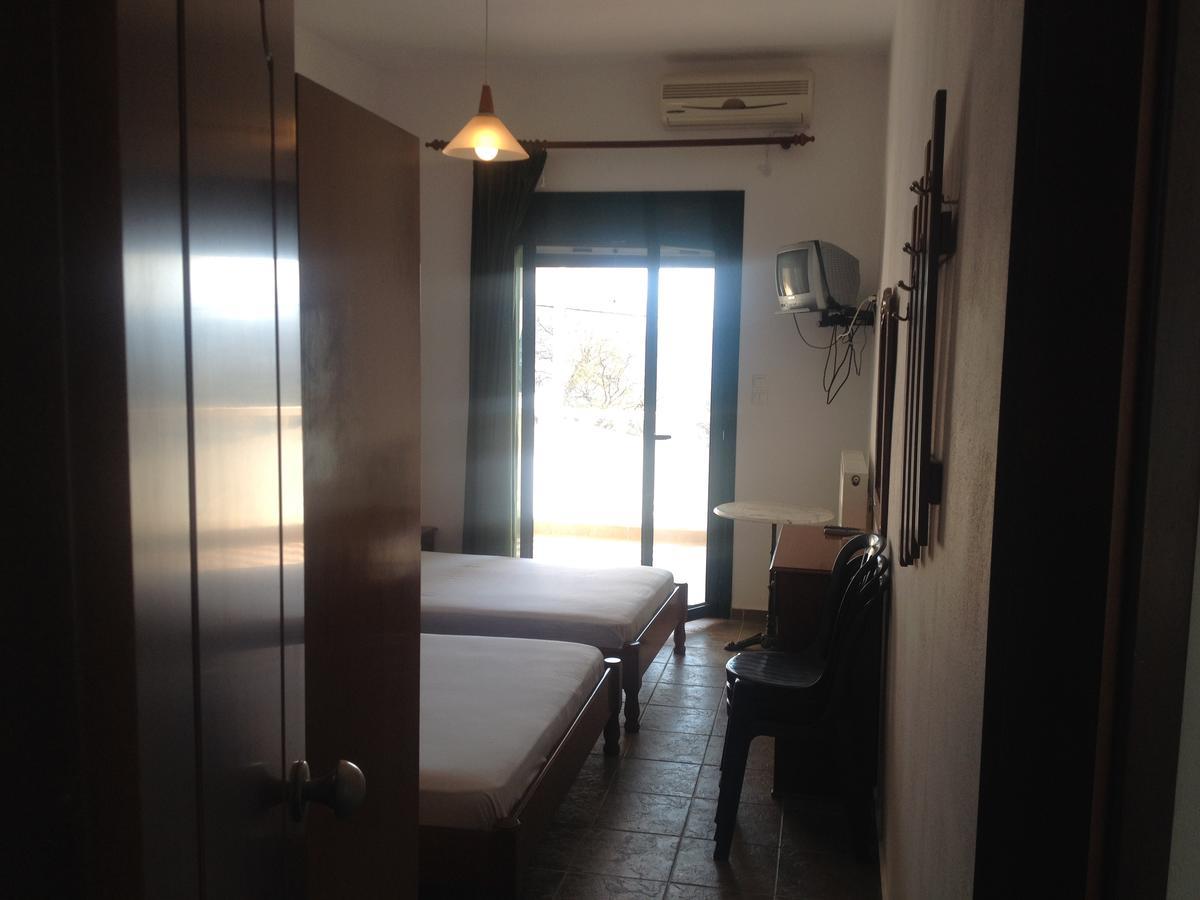 Delfinario Hotel *