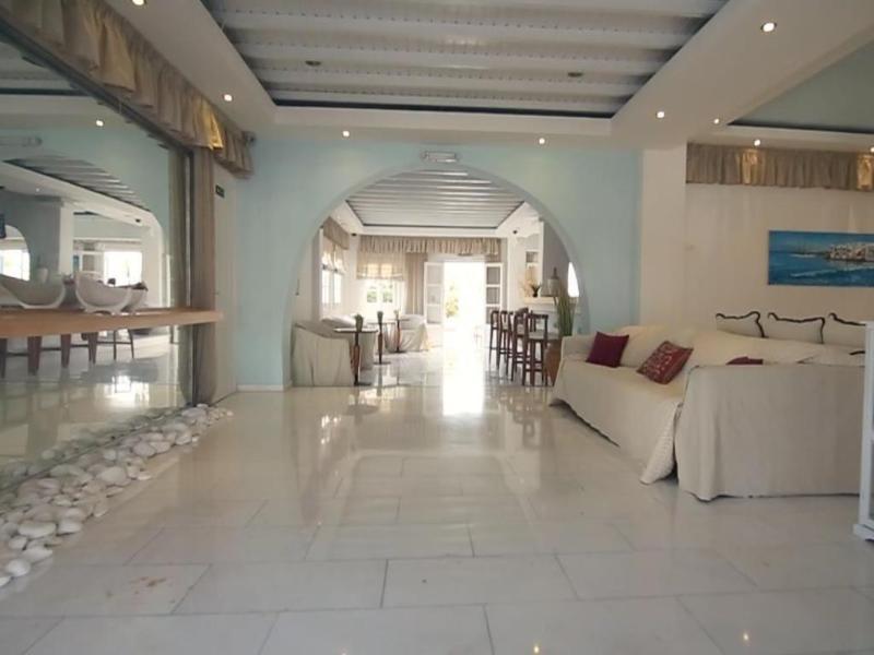 Dionysos Luxury Mykonos Hotel