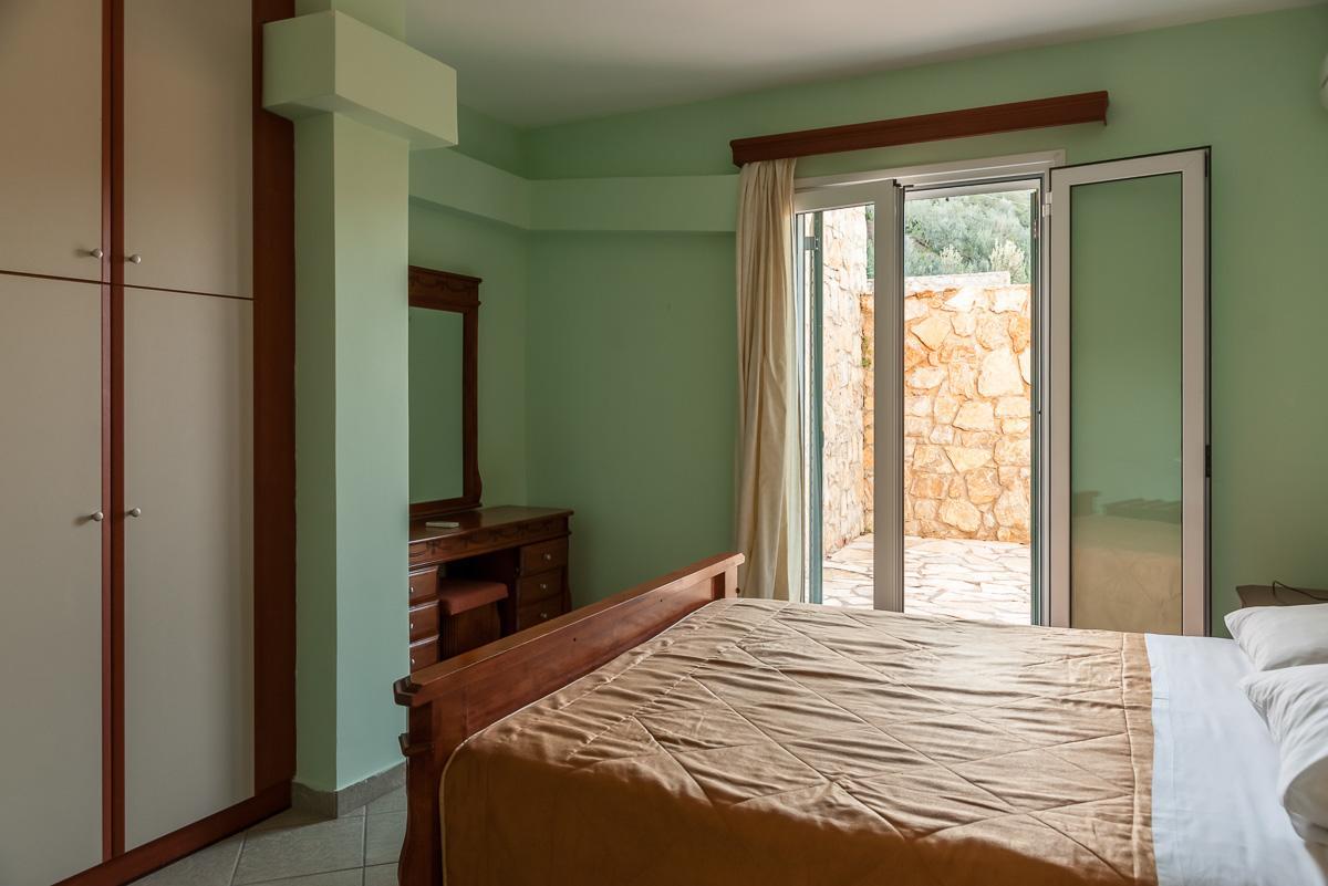 Epidavros Seascape Aparthotel 3*