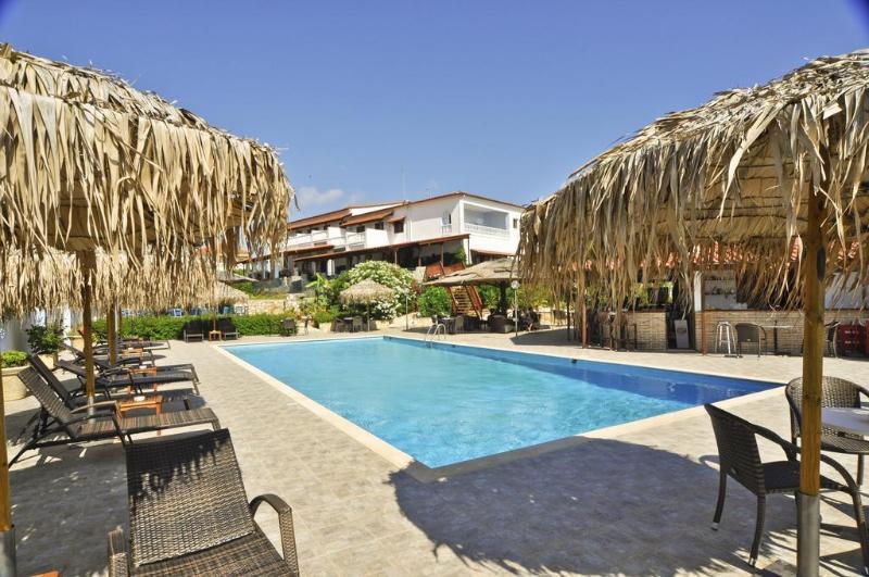 Navarone 3* Petrochori (Peloponnese)