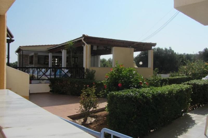 Mareva Apartment