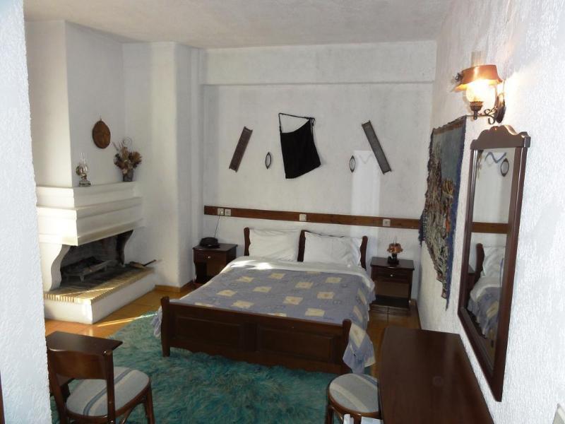 Sintrivanis Mountain Hotel 3*