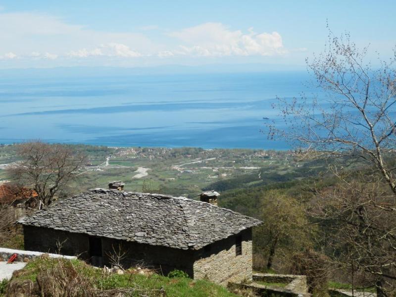 Sintrivanis Mountain 3*