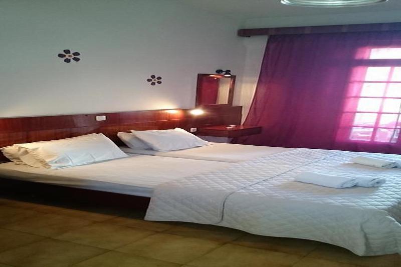 Aparthotel Dionysos 2*
