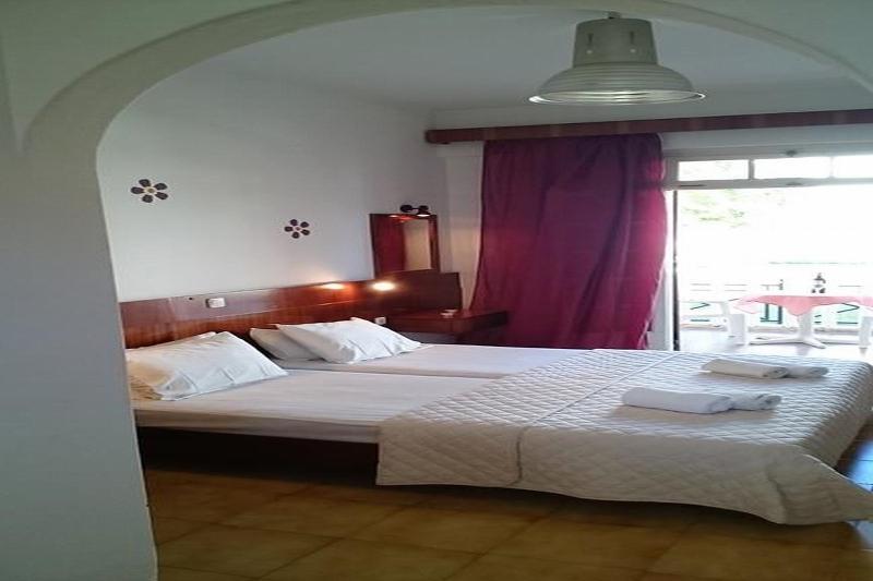 Aparthotel Dionysos 2*