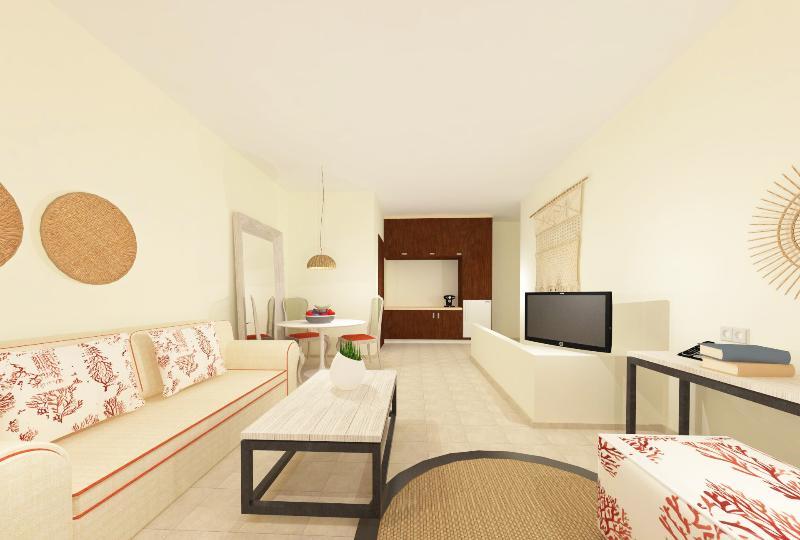 Living 3* Skiathos Town