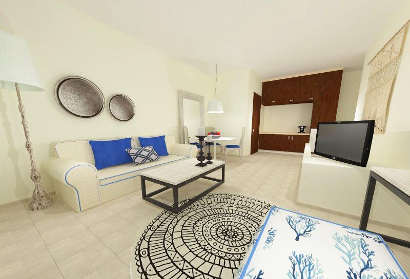 Living 3* Skiathos Town